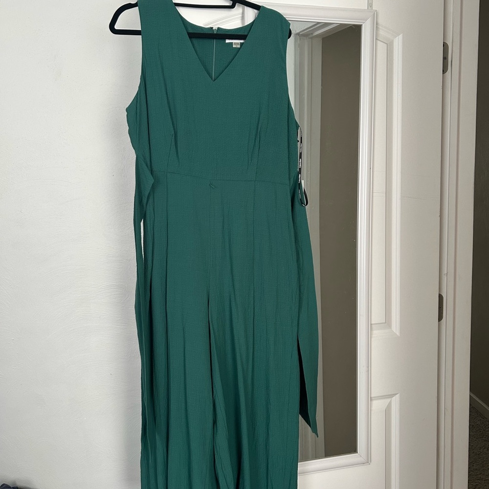Calvin Klein Green Sleeveless V-Neck Maxi Dress